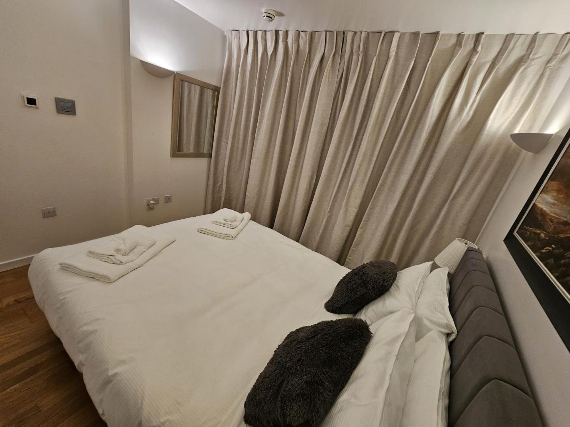 Luxury Apartment In Canary Wharf Лондон Экстерьер фото